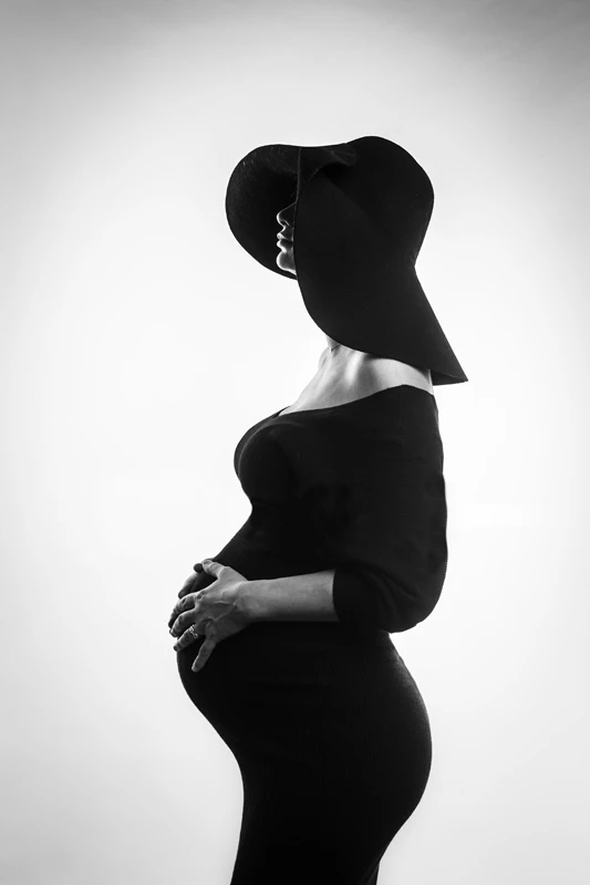 Photographe grossesse à Montélimar (Drôme & Ardèche) - Giuseppina Lucchesi Photografia - L'Art du Portrait